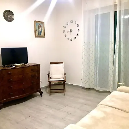 Plebiscito Street-2